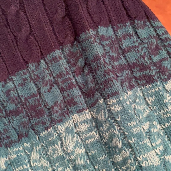 Sweater vest with open front - Picture 3 of 4